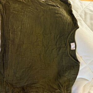 Olive Green Crop Top - Unbranded Lightweight Gauze Tee